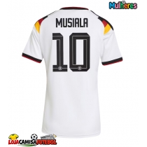 Camisa de Futebol Alemanha Jamal Musiala #10 Equipamento Principal Mulheres Mundo 2026 Manga Curta